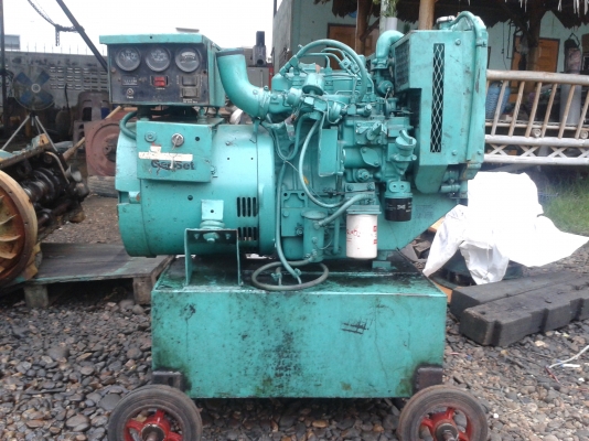 ขายเครื่่องปั่นไฟโอแนน 7.5 kva เซ็ตนอกสภาพดี ไฟ 2สาย 220 ราคาไม่แพง