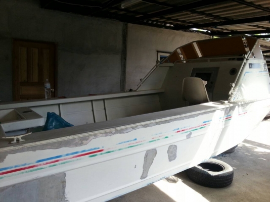 ขาย250000ของนอกเรืออลูมิเนียม21ฟุตมีห้องเคบิ้นพร้อมเทเลอร์(ติดต่อ0896727217โอ๊ด)