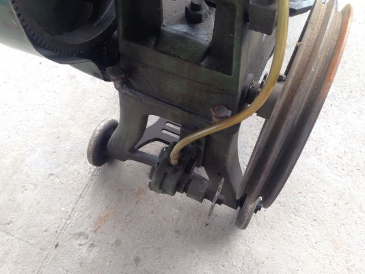 ขายเลื่อยตัดเหล็ก Hero 16นิ้ว สภาพสวย แท่นแน่น ไม่มีมอเตอร์ ขายเลื่อยตัดเหล็ก Hero 16นิ้ว สภาพสวย แท่นแน่น ไม่มีมอเตอร์