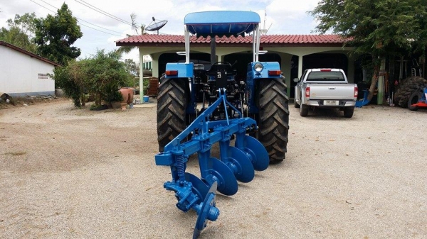 ขายด่วน รถไถFORD7810 สภาพดี