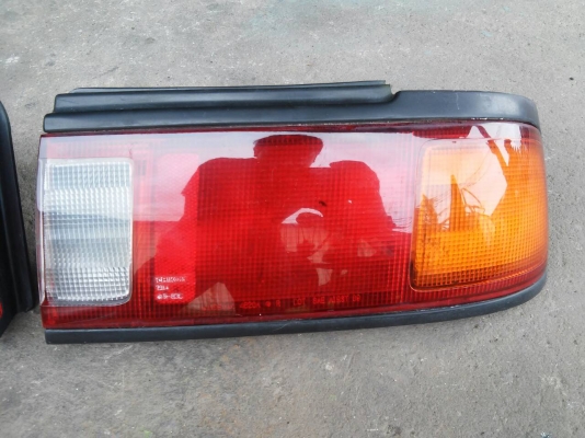 ไฟท้าย nissan sentra b13 ไฟท้าย nissan sentra b13