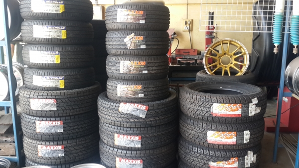 ยางใหม่ค้างปี ราคาถูกมากๆ