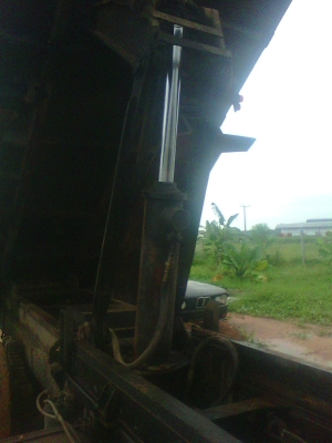 ขายสิบล้ออีซูซุ ร็อกกี้2เพลา  590000