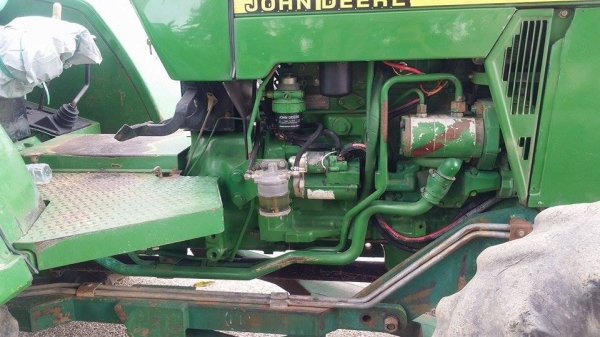 ขายด่วน รถไถ จอร์นเดียร5615