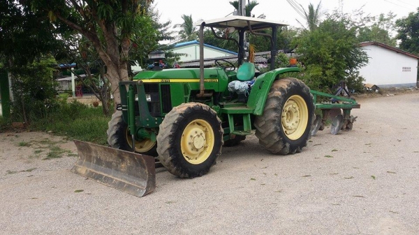 ขายด่วน รถไถ จอร์นเดียร5615