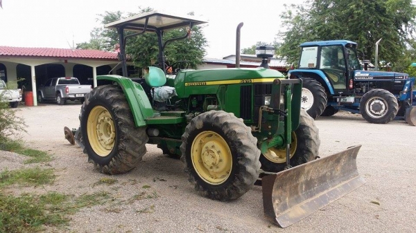 ขายด่วน รถไถ จอร์นเดียร5615