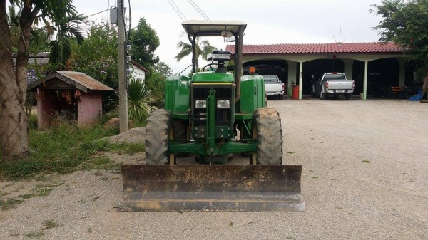 ขายด่วน รถไถ จอร์นเดียร5615