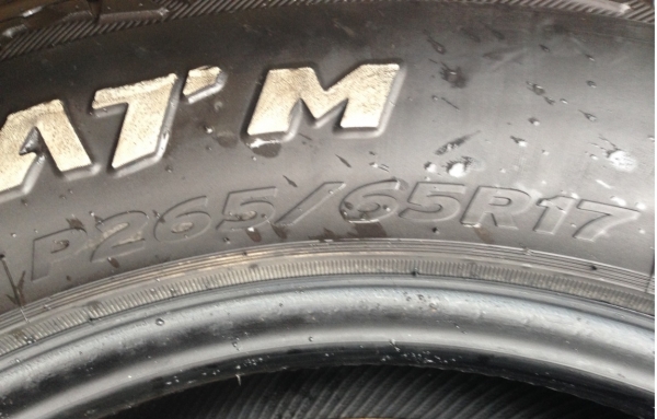 ยาง All Hankook 265 65 17 กลางปี13 ดอกเต็ม ใช้อีก2-3ปีสบายๆ