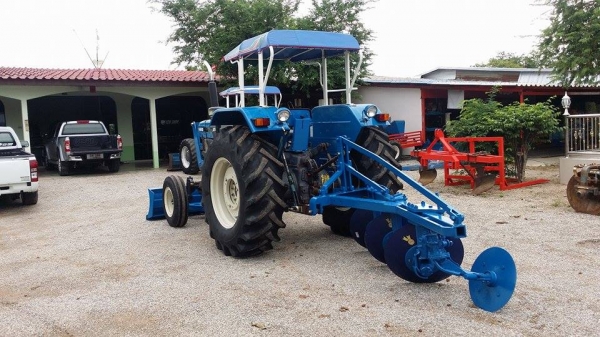 ขายด่วน รถไถ Ford5610s