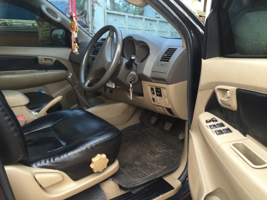 วีโก้4ประตูเครื่อง2.5ปี54มกราคม. สีเดิมแน่นอน วีโก้4ประตูเครื่อง2.5ปี54มกราคม. สีเดิมแน่นอน