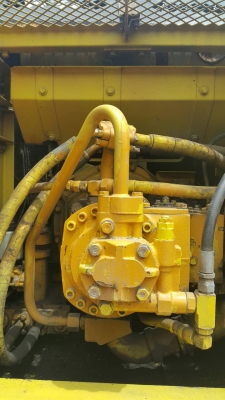 ขายรถแม็กโคล้อยางPW170-5K สภาพสวยพร้อมใช้ ติดต่อ คุณ อ๊อฟ พิจิตร 086-737-9991