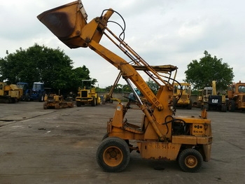 ขาย รถตักล้อยาง คู่ KOMATSU SG10 เครื่องเบนชิน คอยาว ยกสูงพิเศษ ขาย รถตักล้อยาง คู่ KOMATSU SG10 เครื่องเบนชิน คอยาว ยกสูงพิเศษ