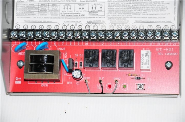 เครื่องตรวจจับควันในท่อ SM-501-P SERIES DUCT SMOKE DETECTORS