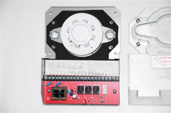 เครื่องตรวจจับควันในท่อ SM-501-P SERIES DUCT SMOKE DETECTORS