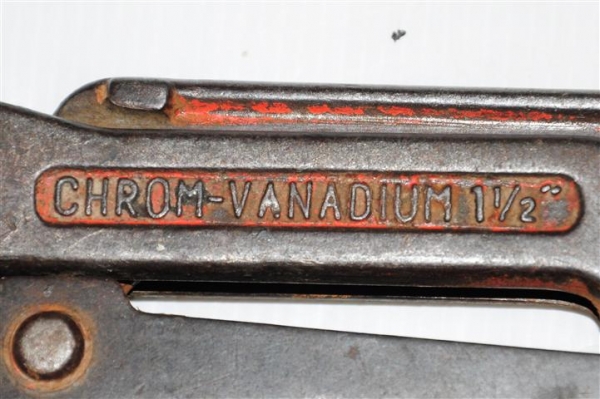 ขายประแจจับแป็ปสองขา ยี่ห้อ UNIOR รุ่น 480 ขนาด นิ้วครึ่ง ความยาวทั้งตัว 17 นิ้ว ผลิตที่ประเทศ สโลวีเนีย