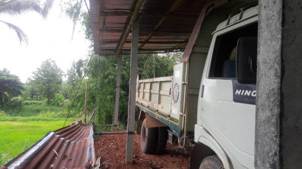 หกล้อ ฮีโน่ FC120ปี40 ดั้ม5คิว สภาพดีสวยพร้อมใช้ ทะเบียนพร้อมโอน หกล้อ ฮีโน่ FC120ปี40 ดั้ม5คิว สภาพดีสวยพร้อมใช้ ทะเบียนพร้อมโอน