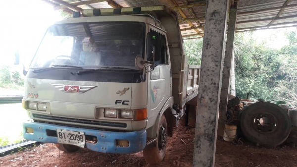 หกล้อ ฮีโน่ FC120ปี40 ดั้ม5คิว สภาพดีสวยพร้อมใช้ ทะเบียนพร้อมโอน หกล้อ ฮีโน่ FC120ปี40 ดั้ม5คิว สภาพดีสวยพร้อมใช้ ทะเบียนพร้อมโอน