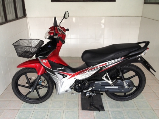 Wave110i ตัวTOP ล้อแม็ก สต๊าดมือ วิ่ง7000 ปี57 (ของแถม 4 รายการ)