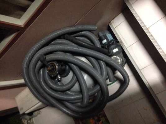 เครื่องกลองน้ำสระว่ายน้ำ