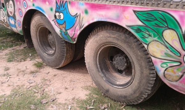 ขาย10ล้อ2เพลา อีซูซุDECA210 ยาง8.25แท่นเตี้ย แชชซีสวย พ.เพาเวอร์เบรคทิ๊ฟฟี่ สวยสภาพเดิมสวย พร้อมวิ่งงาน ต่อปี54 เอกสารเล่มทะเบียนพร้อมโอน