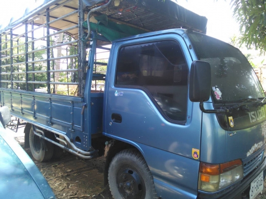 หกล้อเล็ก อีซูซุ NKR135 ปี53 ช่วงสั้น 3.20ม สภาพดีสวยพร้อมใช้ ทะเบียนพร้อม หกล้อเล็ก อีซูซุ NKR135 ปี53 ช่วงสั้น 3.20ม สภาพดีสวยพร้อมใช้ ทะเบียนพร้อม