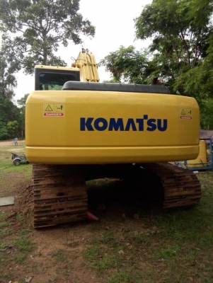 Komatsu PC200-7 12,000 ชม. สภาพพร้อมใช่ค่ะ