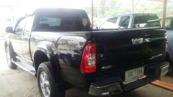 *** ออกรถ 2900*** Dmax 2.5 Hilender ปี 07