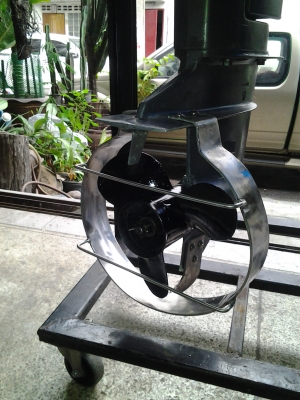 ขายตัวกันใบพัดเรือไม่ให้โดนหินใช้9.9-30แรงใช้ได้ครับ