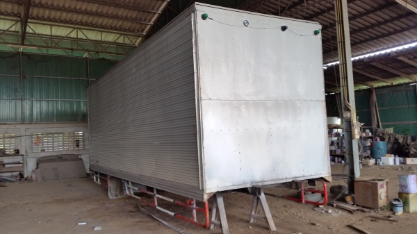 ขายตู้คอนเทรนเนอร์