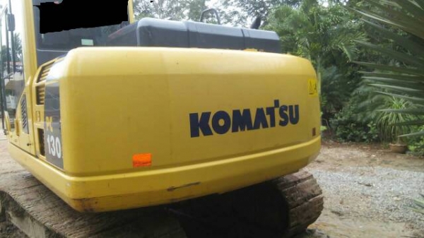 ขายรถแบคโฮ KOMATSU PC130-8 4337 ชม.ขายดาวน์ 400000