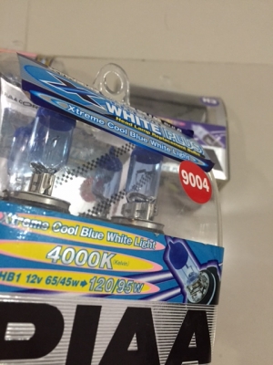 หลอดไฟ PIAA 9004/HB1  Xtreme white plus ของใหม่แกะกล่อง