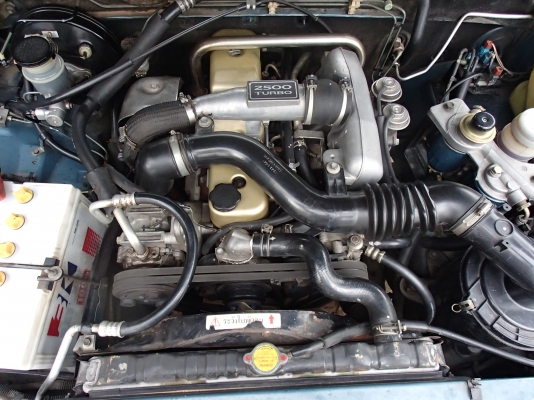 ดราก้อนสวยๆครับรถบ้านแท้ๆปี 45 เครื่อง 2.5 SLX สวยเดิมสะอาดดูแลรักษาดีใช้น้อย ดราก้อนสวยๆครับรถบ้านแท้ๆปี 45 เครื่อง 2.5 SLX สวยเดิมสะอาดดูแลรักษาดีใช้น้อย