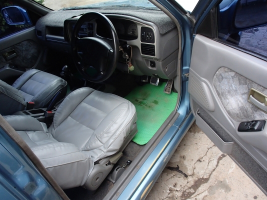 ดราก้อนสวยๆครับรถบ้านแท้ๆปี 45 เครื่อง 2.5 SLX สวยเดิมสะอาดดูแลรักษาดีใช้น้อย ดราก้อนสวยๆครับรถบ้านแท้ๆปี 45 เครื่อง 2.5 SLX สวยเดิมสะอาดดูแลรักษาดีใช้น้อย