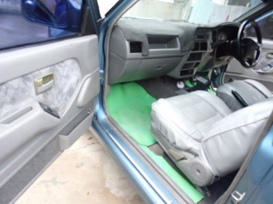 ดราก้อนสวยๆครับรถบ้านแท้ๆปี 45 เครื่อง 2.5 SLX สวยเดิมสะอาดดูแลรักษาดีใช้น้อย ดราก้อนสวยๆครับรถบ้านแท้ๆปี 45 เครื่อง 2.5 SLX สวยเดิมสะอาดดูแลรักษาดีใช้น้อย