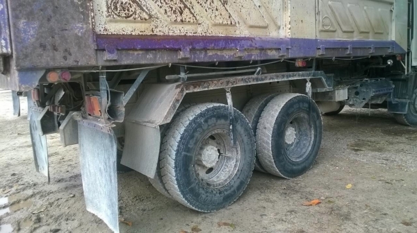 รถฮีโน่ 10 ล้อดั้ม FM1J 260 แรงม้า. ปี 48.    สนใจติดต่อ  081 - 6079515