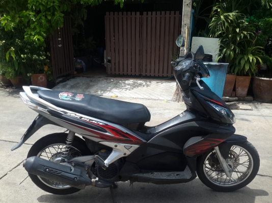 ขายฮอนด้าแอร์เบรดเครื่องเดิม พร้อมใช้