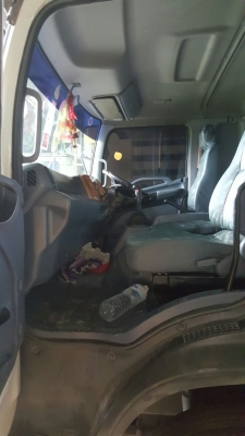 รถฮีโน่ 10 ล้อ หัวลาก 320 แรงม้า. ปี 50.   ( ขาย แม่ , ลูก. )    สนใจติดต่อ  081 - 6079515