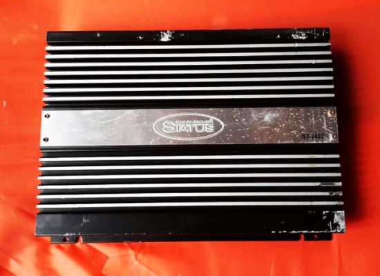 ขายยกชุด หรือแยกก็ได้ครับ  1.ซับ 10" สภาพสวยๆ 1 คู่ ราคา 1,000 บาท 2.POWER 4CH 1000 W ราคา 1,000 บาท 3.POWER ขับซับ ราคา 1,000 บาท  ดูของถนนราชดำเนิน  0896878976 โอ๋  id line : charnpreecha