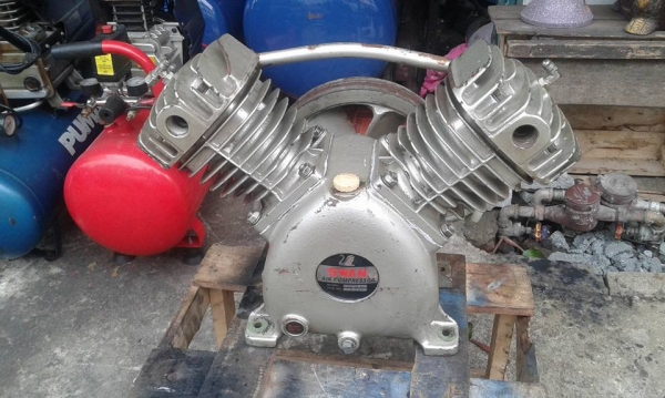 ขายครับ หัวปั้ม 3 แรง สวอน สภาพใช้งานใด้100\%