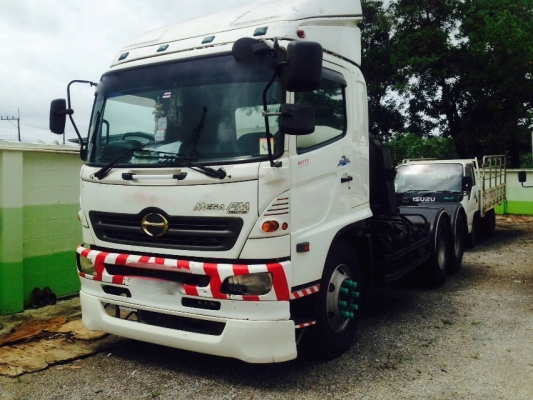 รถฮีโน่ 10 ล้อ หัวลาก 260 แรงม้า. ปี 50.   สนใจติดต่อ  081 - 6079515