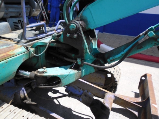 ขายรถขุดเล็ก KOMATSU PC30-7 และ PC40-7 ***ราคาพิเศษสุดๆ มีเพียง3คันเท่านั้น*** สนใจติดต่อหนึ่ง 061-4194021