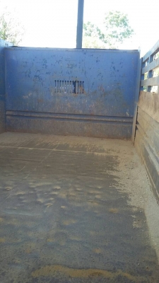 รถอีซูซุ 6 ล้อดั้ม NQR 150 แรงม้า. ปี 47   สนใจติดต่อ  081 - 6079515