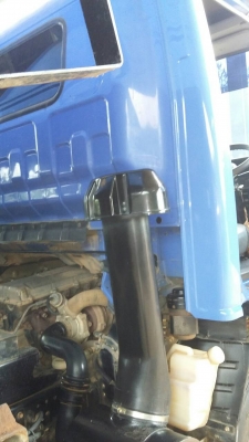 รถอีซูซุ 6 ล้อดั้ม NQR 150 แรงม้า. ปี 47   สนใจติดต่อ  081 - 6079515