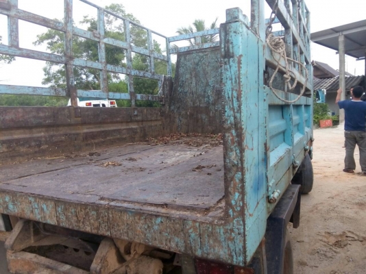 ขายรถบรรทุก 6 ล้อดัมพ์ ISUZU TLD53 110 แรงม้า ราคา 180000