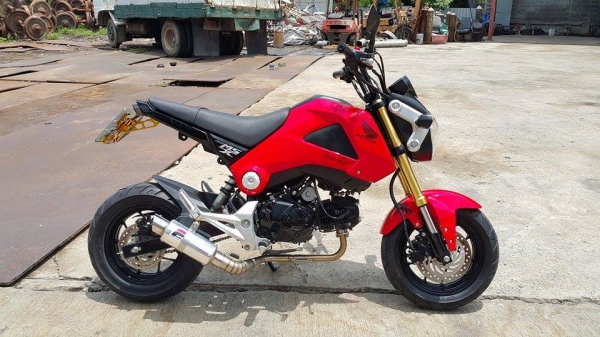 มาใหม่ สภาพมือ 1 MSX 2013 วิ่ง 1000 กิโล มีของแต่ง ขายถูกๆ ต่อรองได้ครับ มาใหม่ สภาพมือ 1 MSX 2013 วิ่ง 1000 กิโล มีของแต่ง ขายถูกๆ ต่อรองได้ครับ