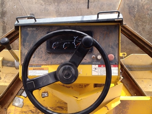 รถบด 10 ตัน Sakai SV510TF  (2 เปลือก) ล้อเรียบหุ้มหนาม สภาพเยี่ยม ชม.ต่ำ รถนอกแท้ๆ  ยังไม่ผ่านการใช้งานในไทย 100\%