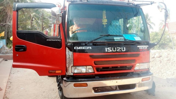 ขายดาวน์ 250,000 เดก้า195แรง พ.เพาเวอร์ เบรกทิฟฟี่ ภายในสวย แอร์เย็น ส่งงวด14000&times;50 ส่งมาแล้ว 3งวด สนใจโทร 090-8588220คุณนะ 093-3258446คุณบิว หรือเข้าดูสินค้าอื่นๆได้ที่ www.truck.in.th/498 หรือเพจFacebook ณรงค์ ซื้อขายรถมือสอง (เว็บไซต์ส่วนตัว) หรื