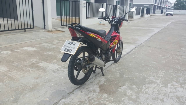 Sonic 125 ตัวใหม่ปี48 เครื่องเดิมๆน็อตเครื่องและฝาสูบไม่เคยแกะ ใครหาใช้อยู่ไม่ผิดหวังแน่นอน Sonic 125 ตัวใหม่ปี48 เครื่องเดิมๆน็อตเครื่องและฝาสูบไม่เคยแกะ ใครหาใช้อยู่ไม่ผิดหวังแน่นอน