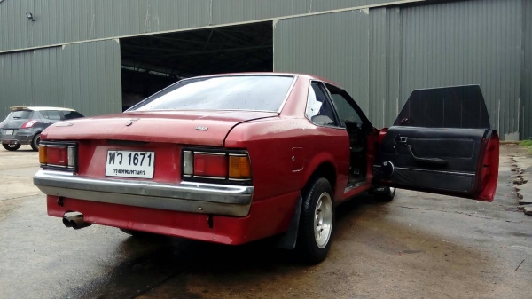 รถบ้าน 090-8272268 รถบ้าน 090-8272268