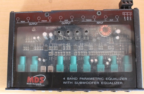 ปรี 4แบนด์ ยี่ห้อmds รุ่นpa-500 ราคา 600 บาท